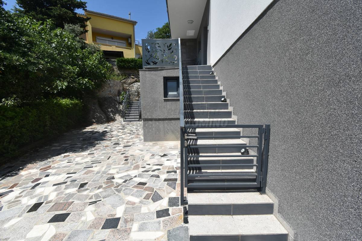 Apartma s pogledom na morje! okolica mesta Krk!