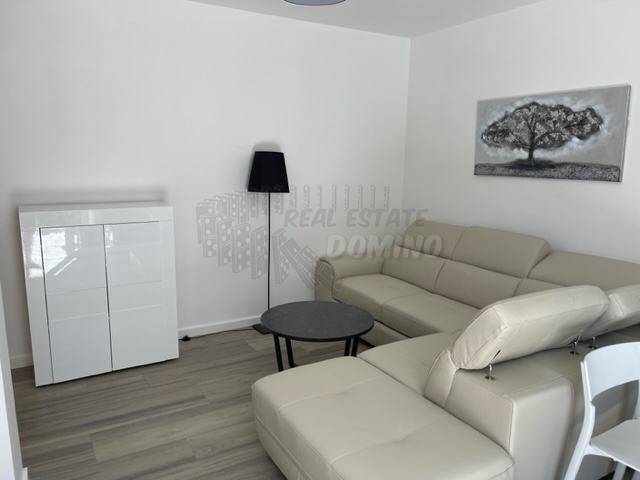 Dva apartmaja z vrtom! Mesto Krk!