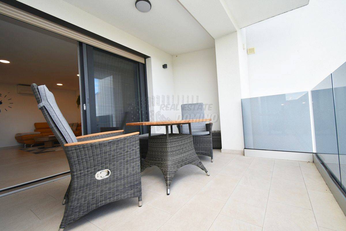 Elitni del Malinske, Rova, luksuzni apartma! Pogled na morje!