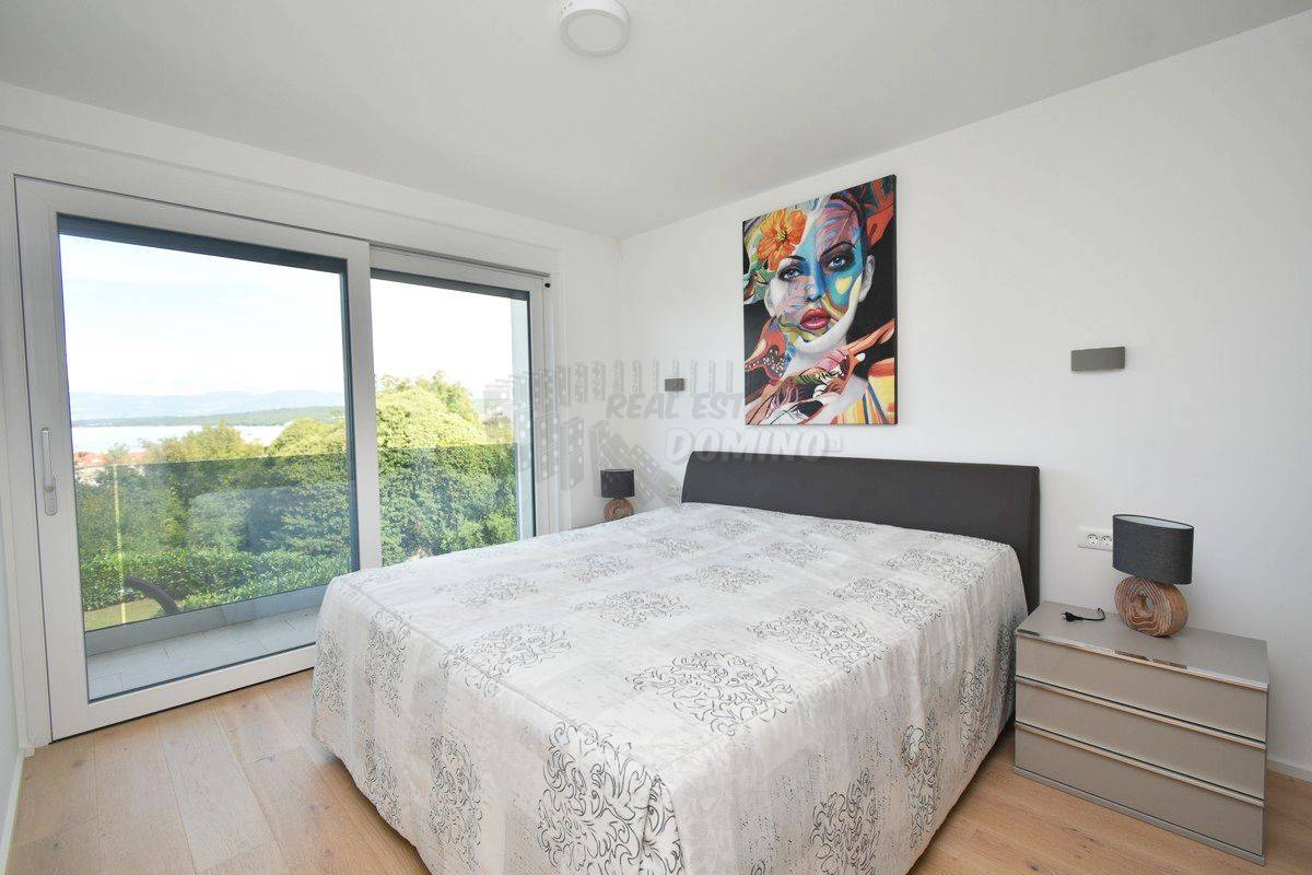 Elitni del Malinske, Rova, luksuzni apartma! Pogled na morje!