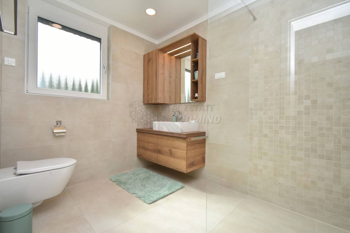 Elitni del Malinske, Rova, luksuzni apartma! Pogled na morje!