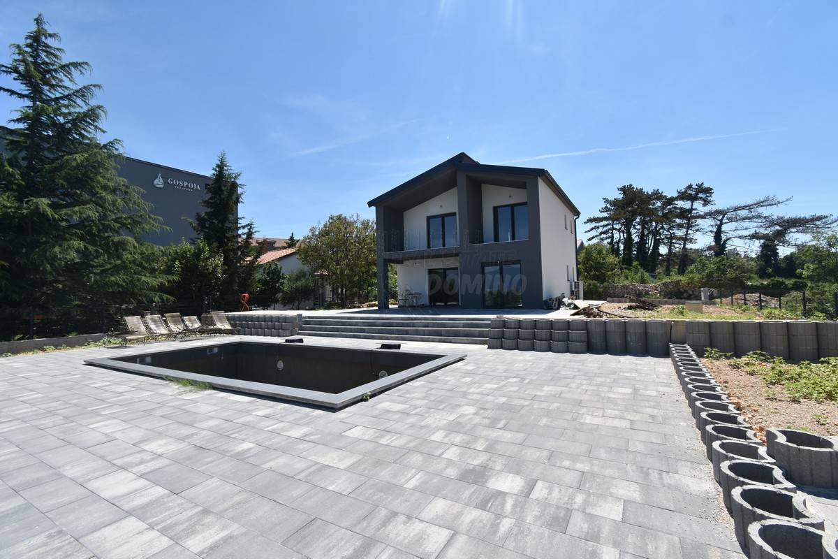 Luksuzna vila s pogledom na morje, velikim vrtom in bazenom-Vrbnik!