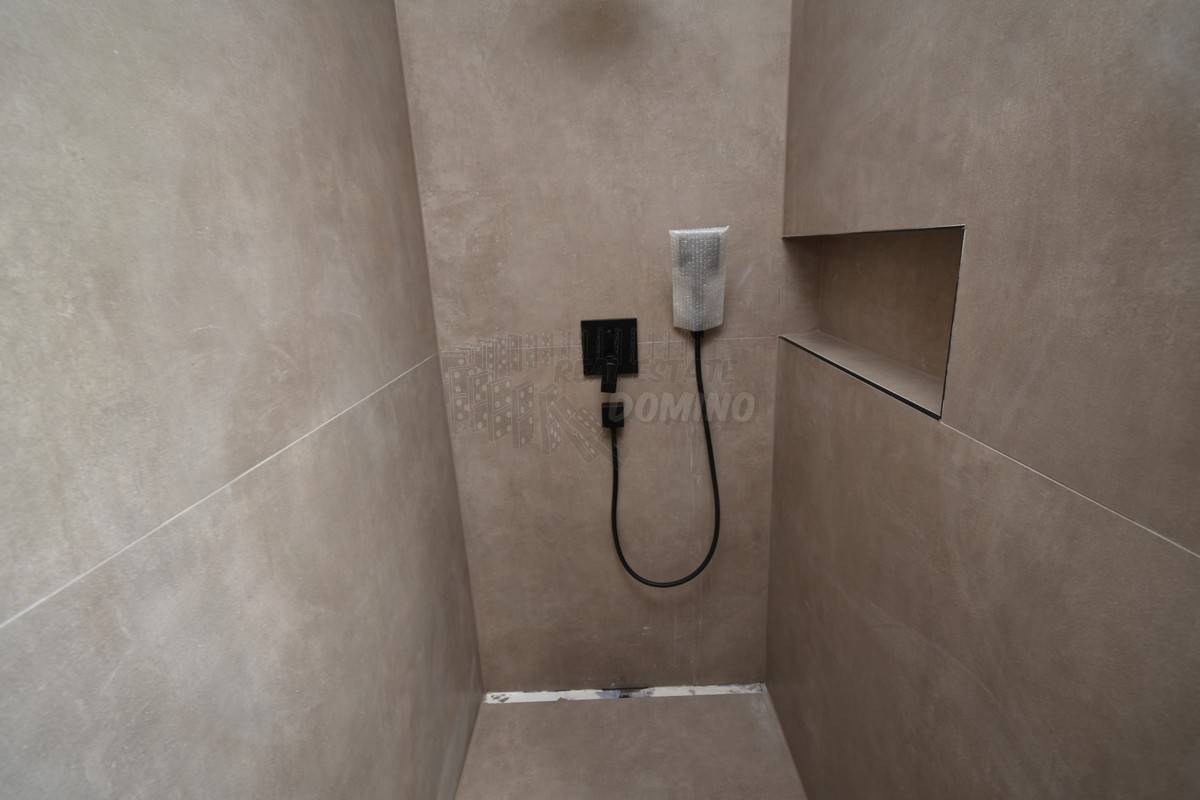 Lepa novogradnja v bližini mesta Krk!