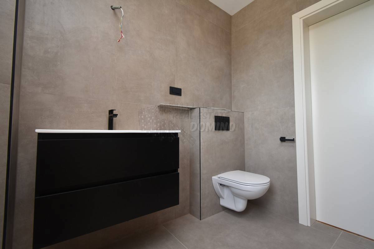 Lepa novogradnja v bližini mesta Krk!