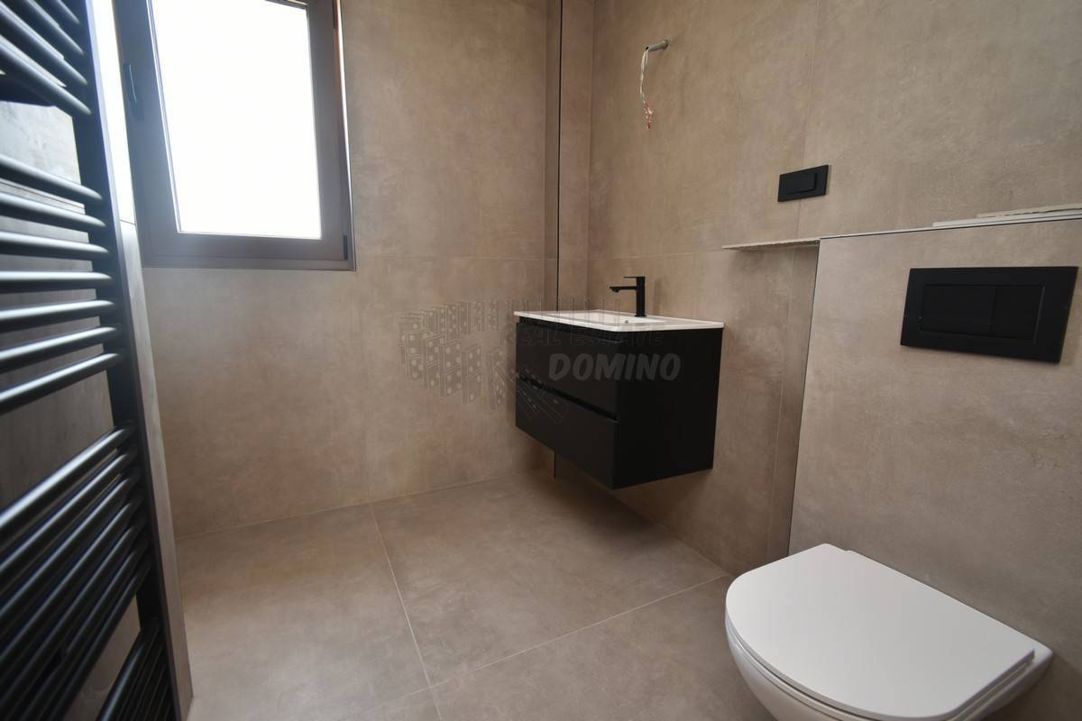 Lepa novogradnja v bližini mesta Krk!