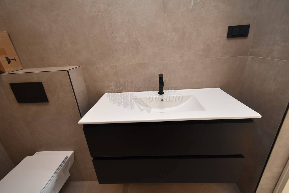 Lepa novogradnja v bližini mesta Krk!