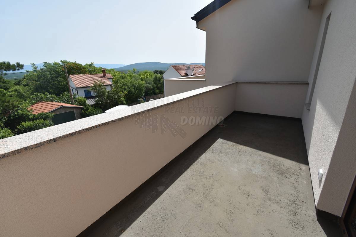 Lepa novogradnja v bližini mesta Krk!