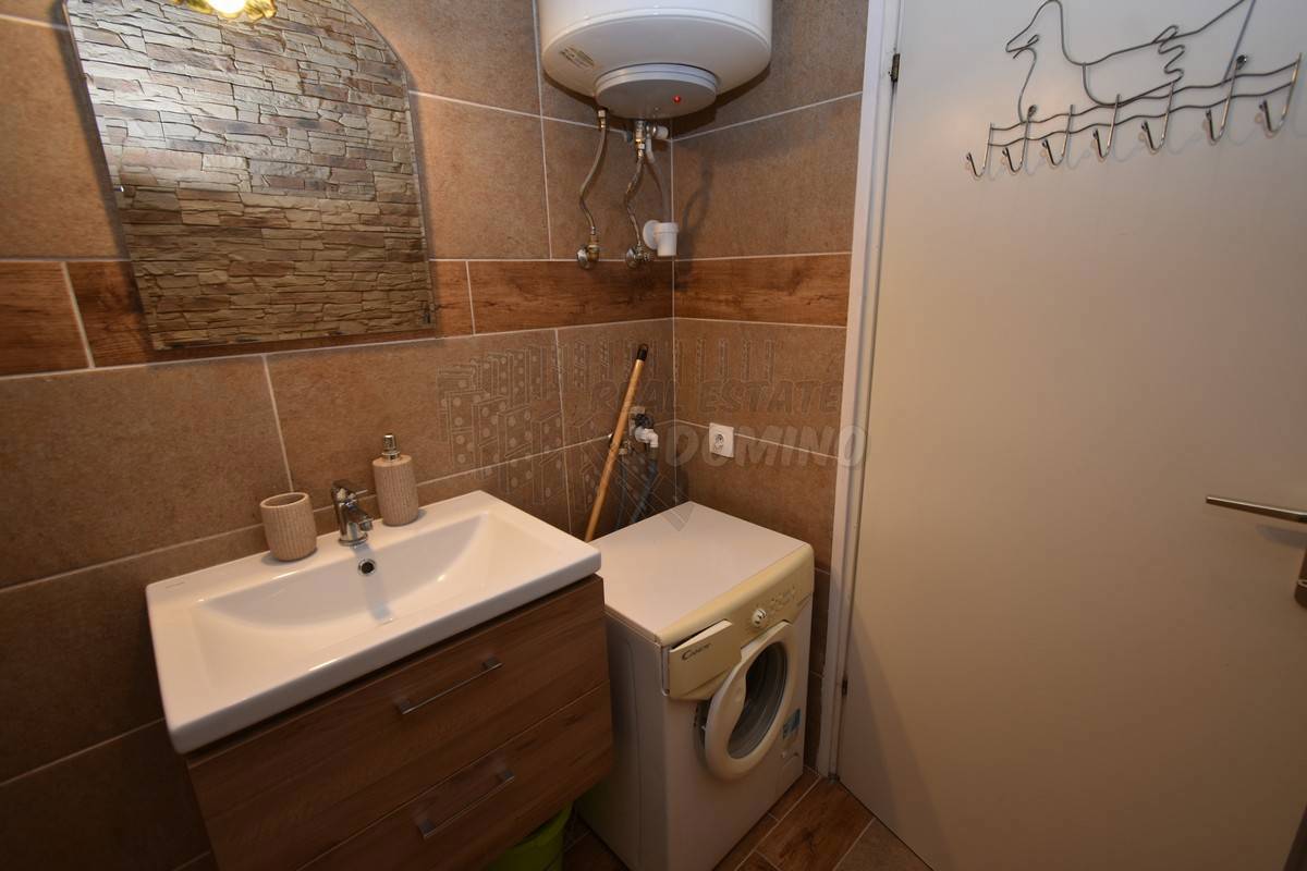 Apartma s čudovitim pogledom na morje!! Njivice!
