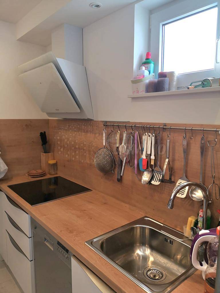 Dvoetažni apartma s pogledom na morje! Malinska!