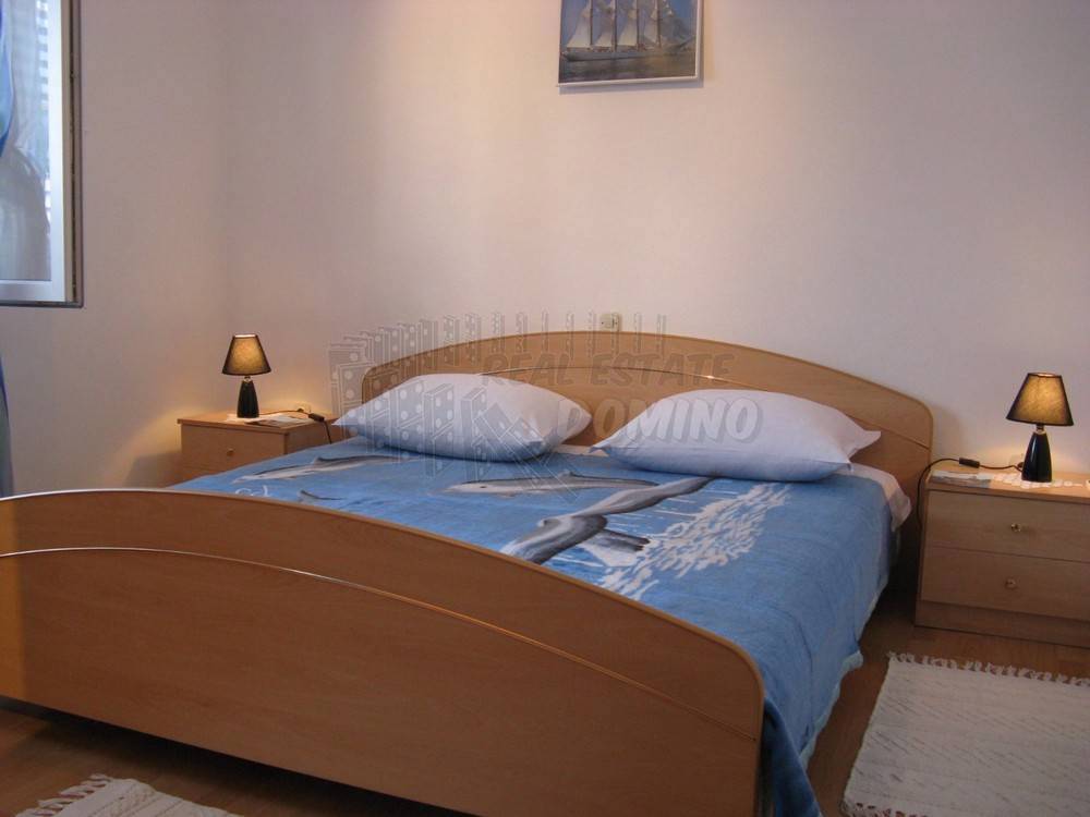 Mesto Krk-stanovanjska hiša za investicijo!