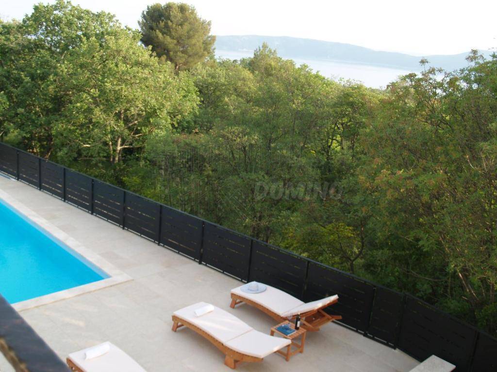 Čudovita vila s pogledom na morje! Otok Krk!