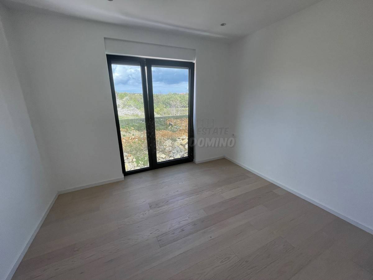 Penthouse z odprtim pogledom - mesto Krk!