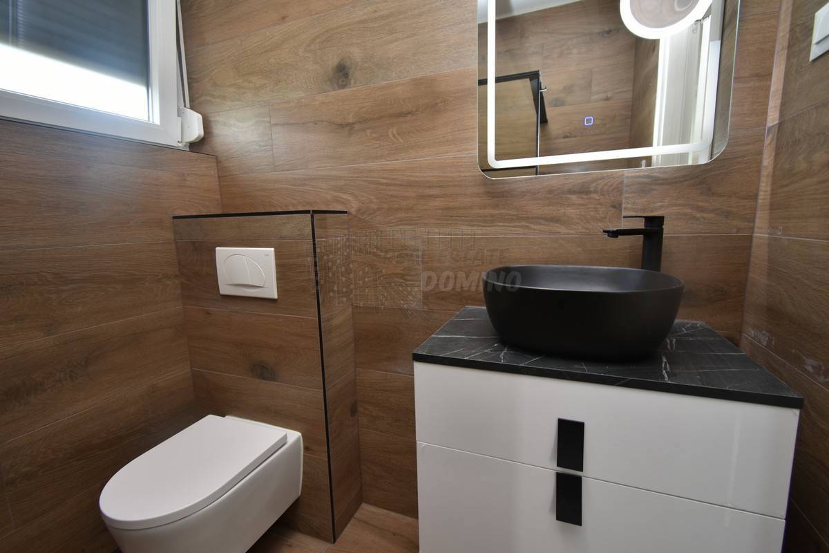 Vila s čudovitim pogledom na morje! Otok Krk!