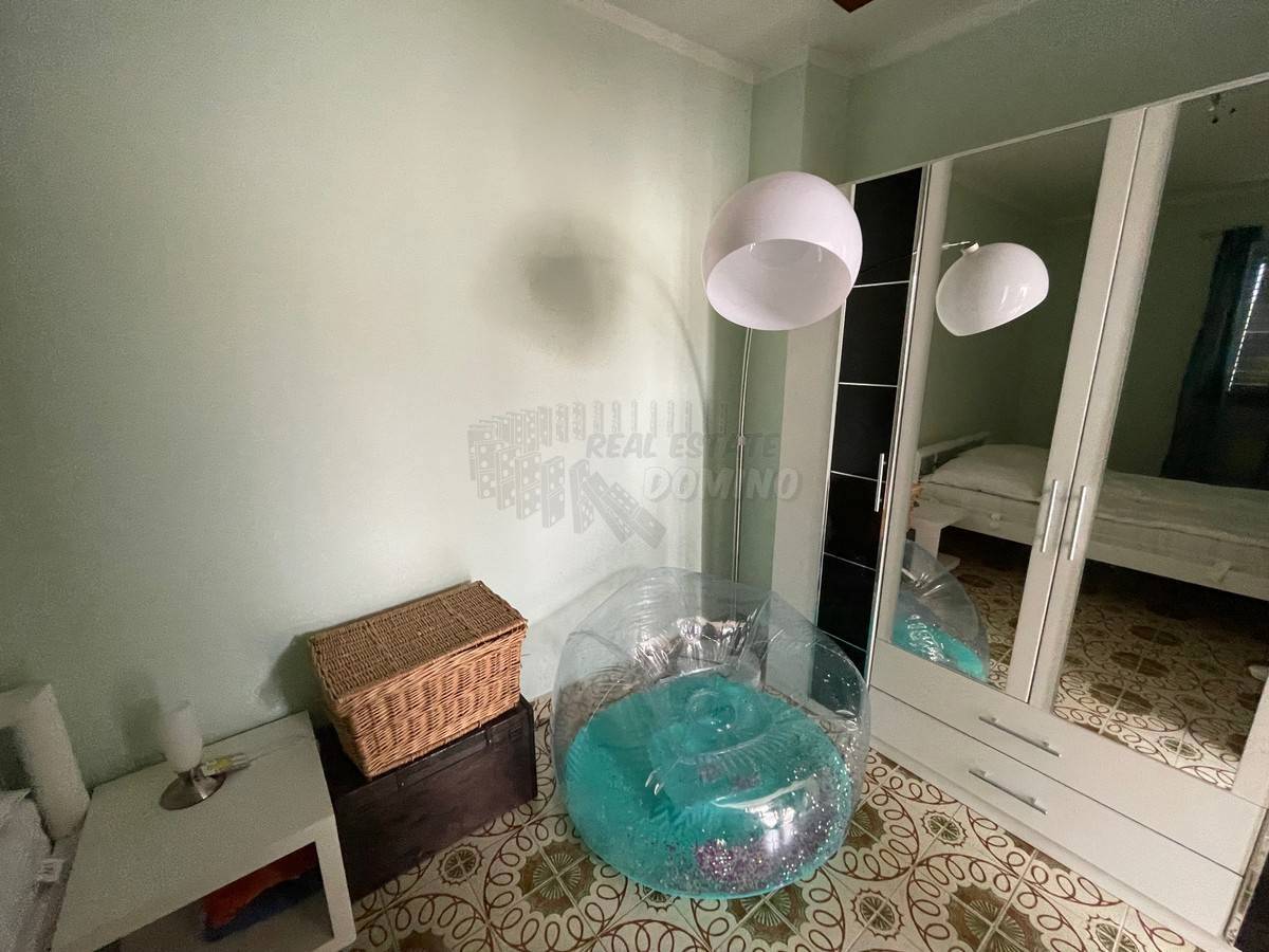 Hiša z 2 apartmajema, velik potencial! Otok Krk