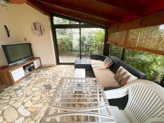 Apartma z vrtom - Malinska - blizu morja!