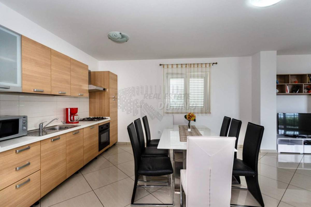 Apartma Vrbnik, 99m2