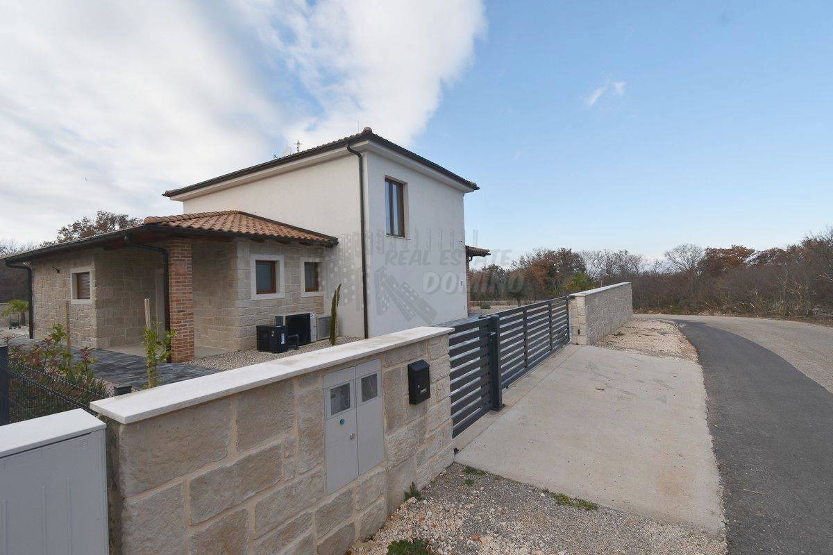 Nova vila v sredozemskem stilu! Otok Krk!!
