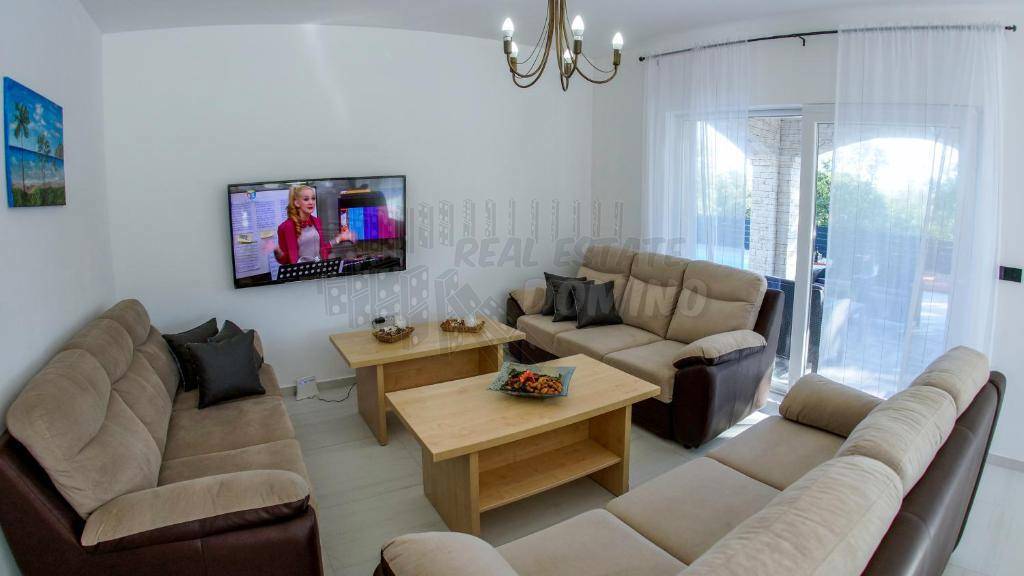 Čudovita vila s pogledom na morje! Otok Krk!