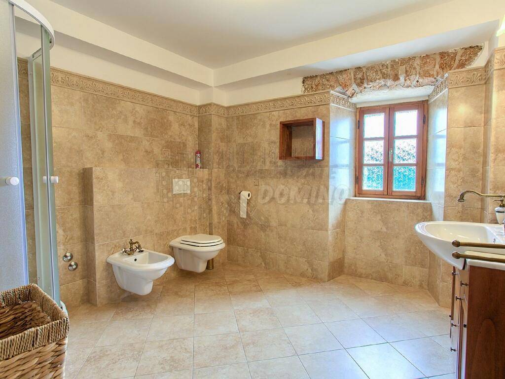 Hiša Dobrinj, 160m2
