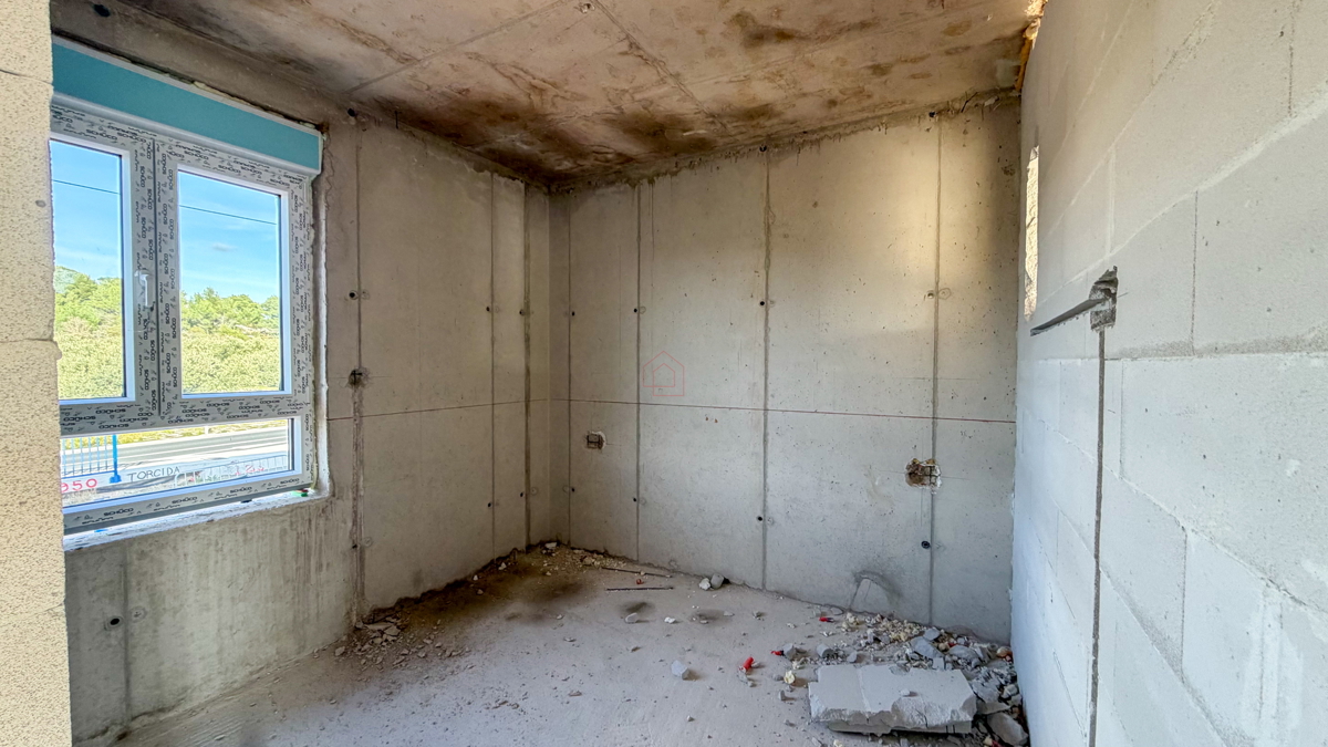 Penthouse v gradnji, 90 m2 - prilagodljiva razporeditev - Pirovac