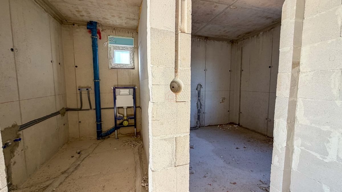 Penthouse v gradnji, 90 m2 - prilagodljiva razporeditev - Pirovac