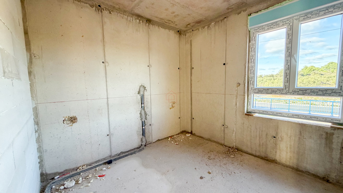 Penthouse v gradnji, 90 m2 - prilagodljiva razporeditev - Pirovac