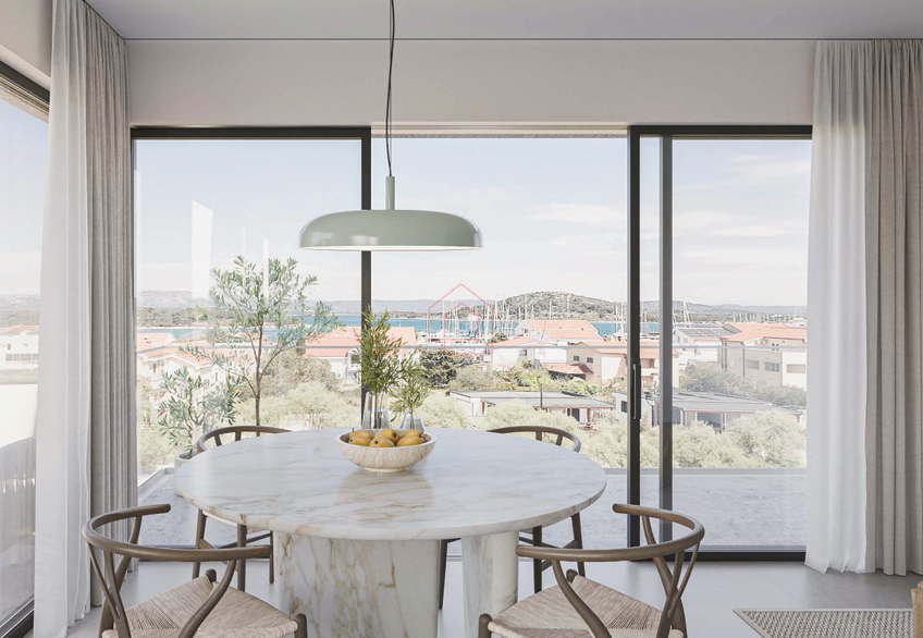 LUKSUZNA GRADNJA - NOVOGRADNJA - dvoetažni stan na prvem katu s prekrasnim širokim pogledom na morje