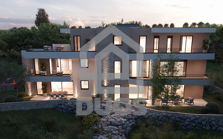Najlepši penthouse na prodaji na otoku Murteru s 3 spavaće sobe.