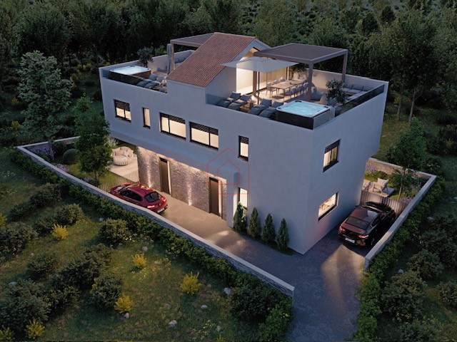 Dvoetažno stanovanje v dvojni hiši s strešno teraso - novogradnja (v gradnji)