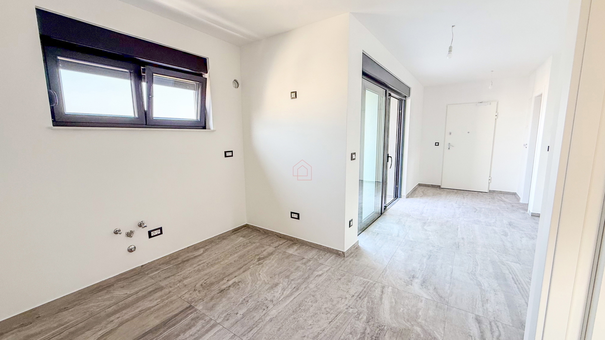 Novogradnja 2025 - Stanovanje z dvema spalnicama in pogledom na morje