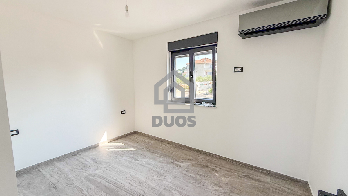 Novogradnja 2025 - Čudovito stanovanje z dvema spalnicama in vrtom velikosti 79,35 m2