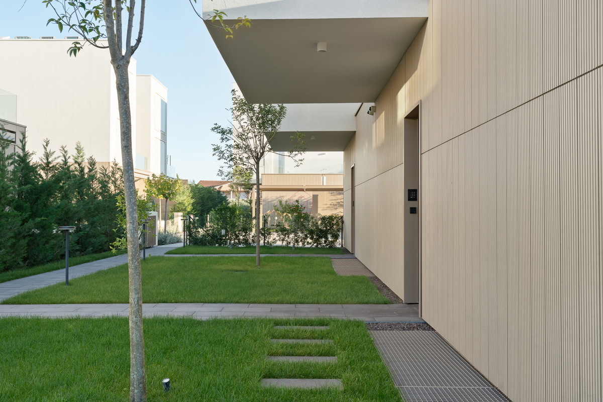 Čudovita dizajnerska vila s štirimi spalnicami in praktično razporeditvijo