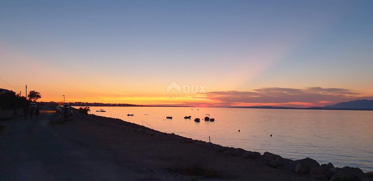 ZADAR, NIN - Hiša prva vrsta do morja