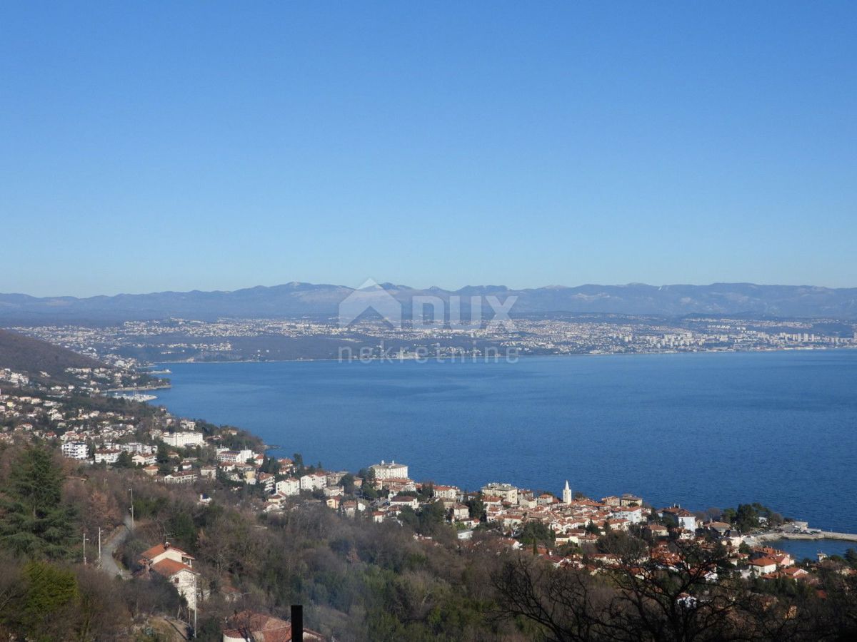 OPATIJA, LOVRAN, LIGANJ - zemljišče 1250m2 s pogledom na morje za stanovanjsko gradnjo - stanovanja / apartmaji / družinska hiša / vila / za najem hiš z bazenom / počitniška hiša z bazenom