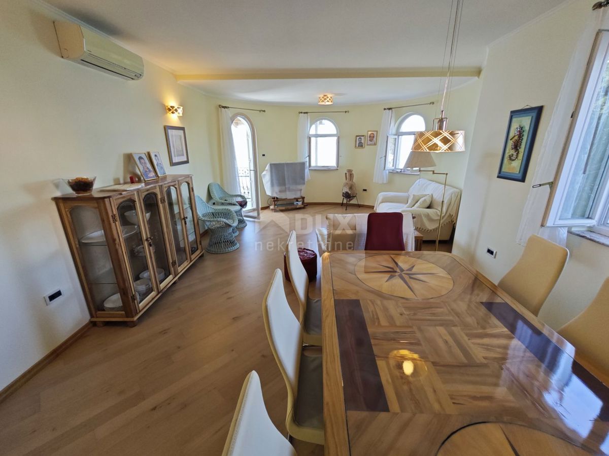 Smokvica Krmpotska, Novi Vinodolski, 250m2