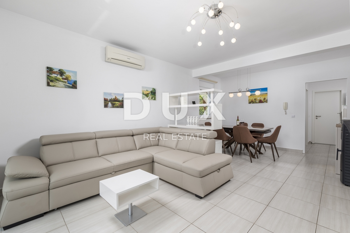OPATIJA, IČIĆI - stanovanje 65m2 s teraso, pogledom na morje, vrtom in skupnim bazenom