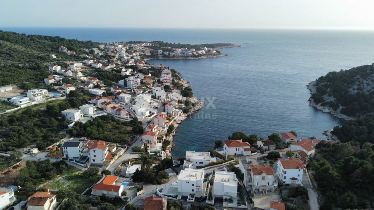 ŠIBENIK, RAŽANJ - Luksuzna vila z bazenom 40 m od morja