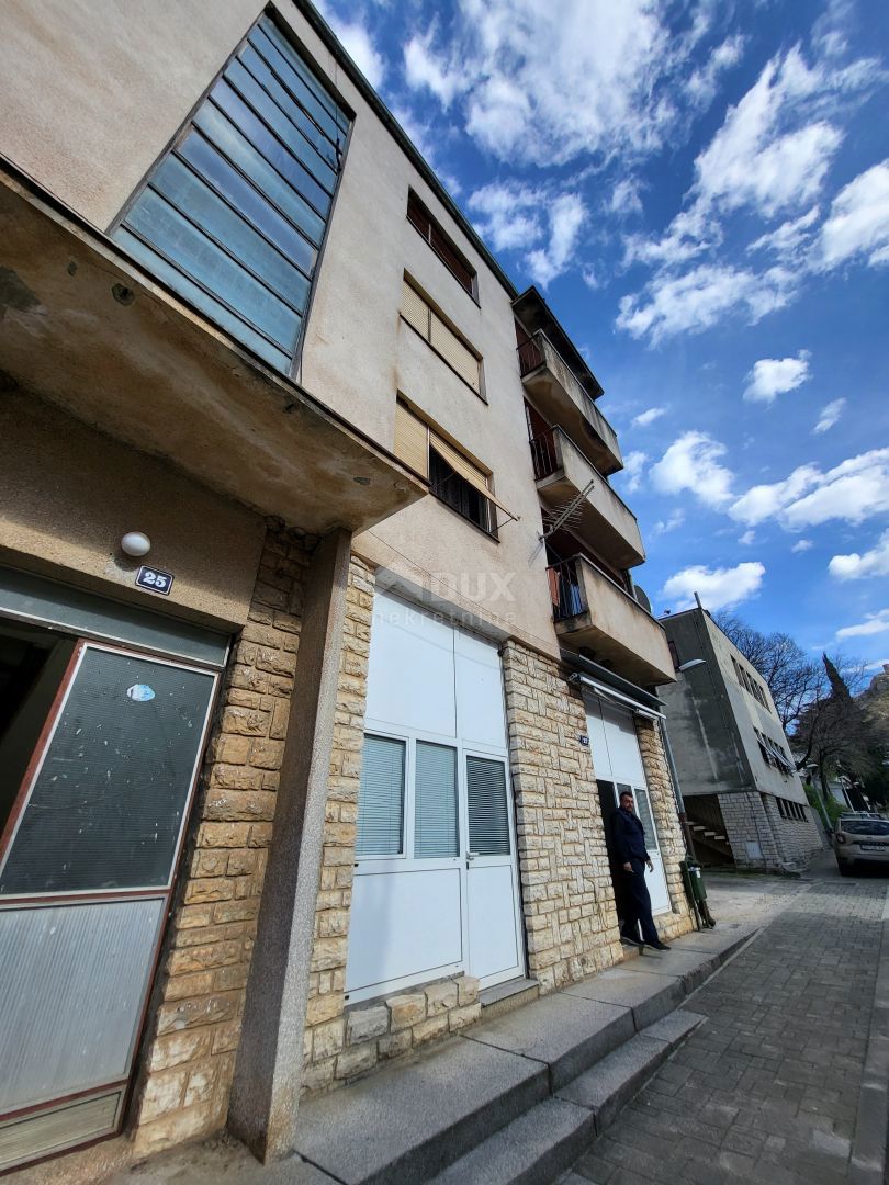 OBROVAC - Vaša bodoča oaza ob reki Zrmanji: Prostoren apartma v Obrovcu
