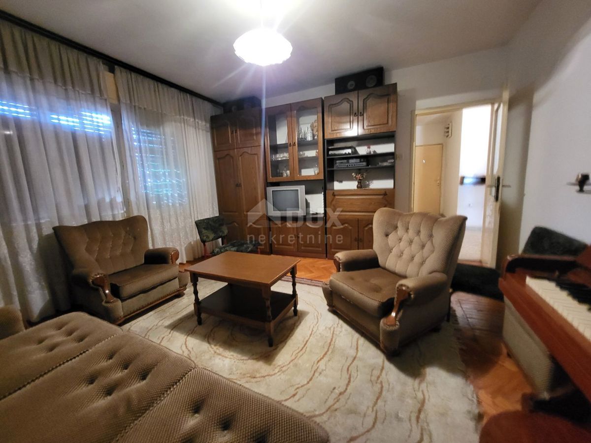 OBROVAC - Vaša bodoča oaza ob reki Zrmanji: Prostoren apartma v Obrovcu