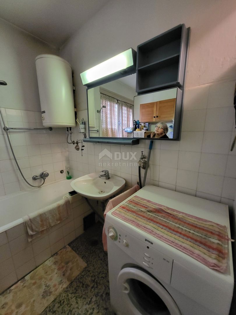OBROVAC - Vaša bodoča oaza ob reki Zrmanji: Prostoren apartma v Obrovcu