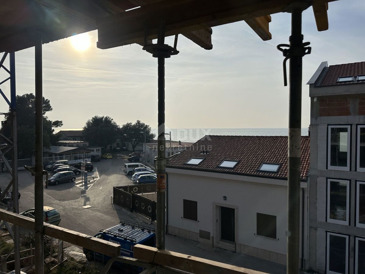 UMAG, CENTER - Stanovanje v luksuzni novogradnji, prva vrsta do morja