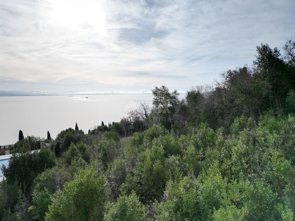 Opatija - Centar, Opatija, 3.289m2