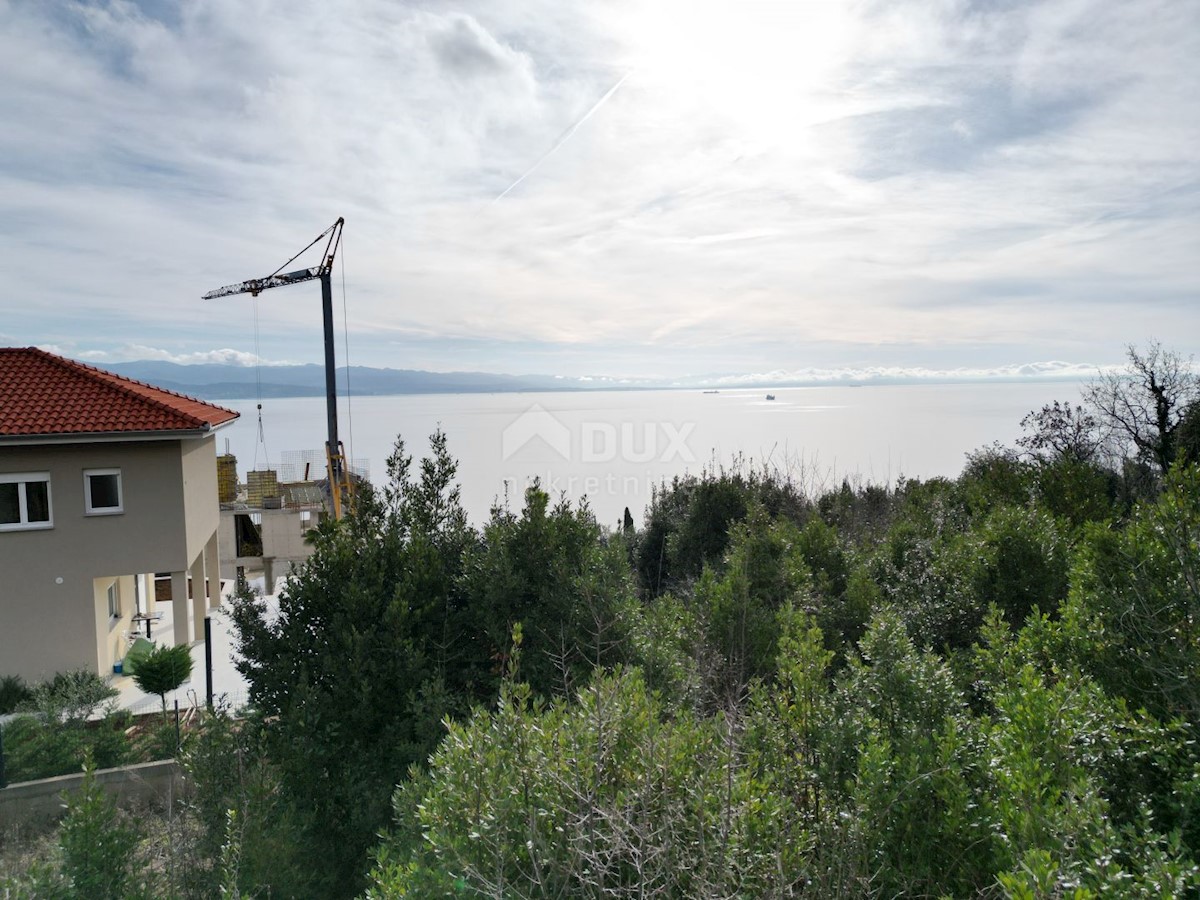 Opatija - Centar, Opatija, 3.289m2