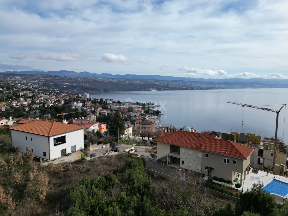 Opatija - Centar, Opatija, 3.289m2