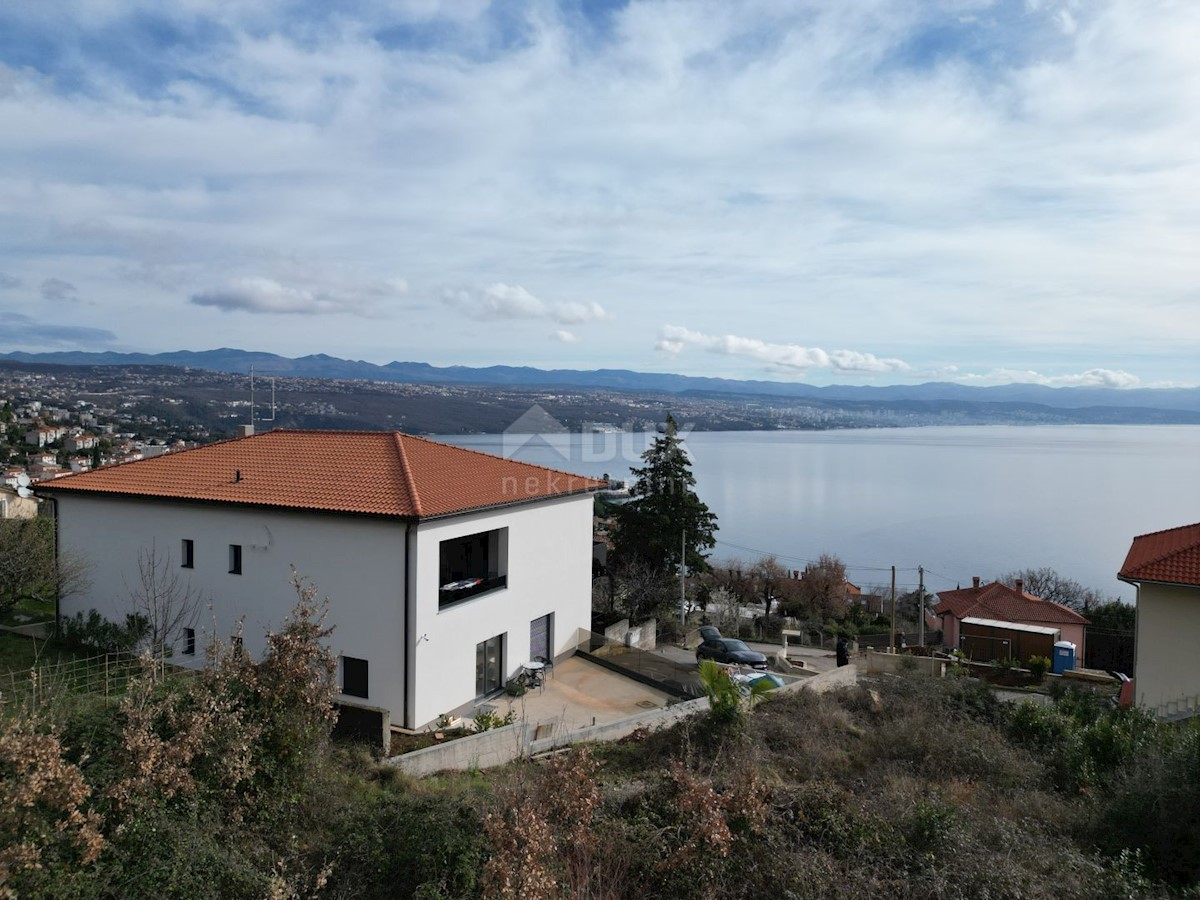 Opatija - Centar, Opatija, 3.289m2