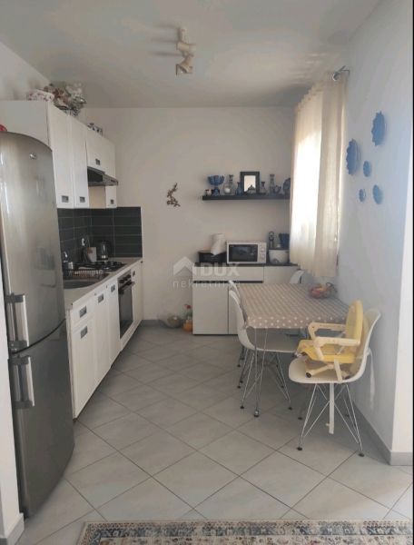 ISTRA, LABIN - Udobno stanovanje s pogledom na staro mestno jedro
