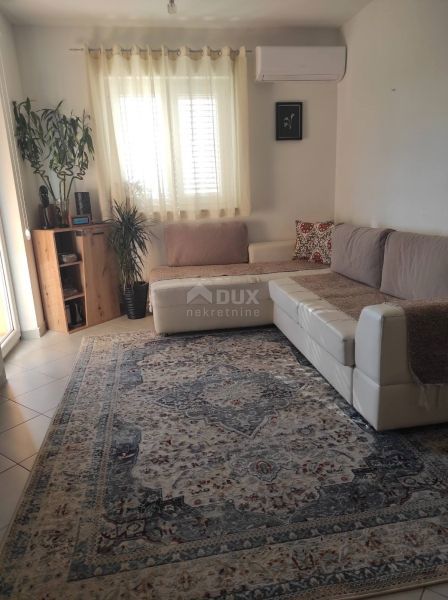 ISTRA, LABIN - Udobno stanovanje s pogledom na staro mestno jedro