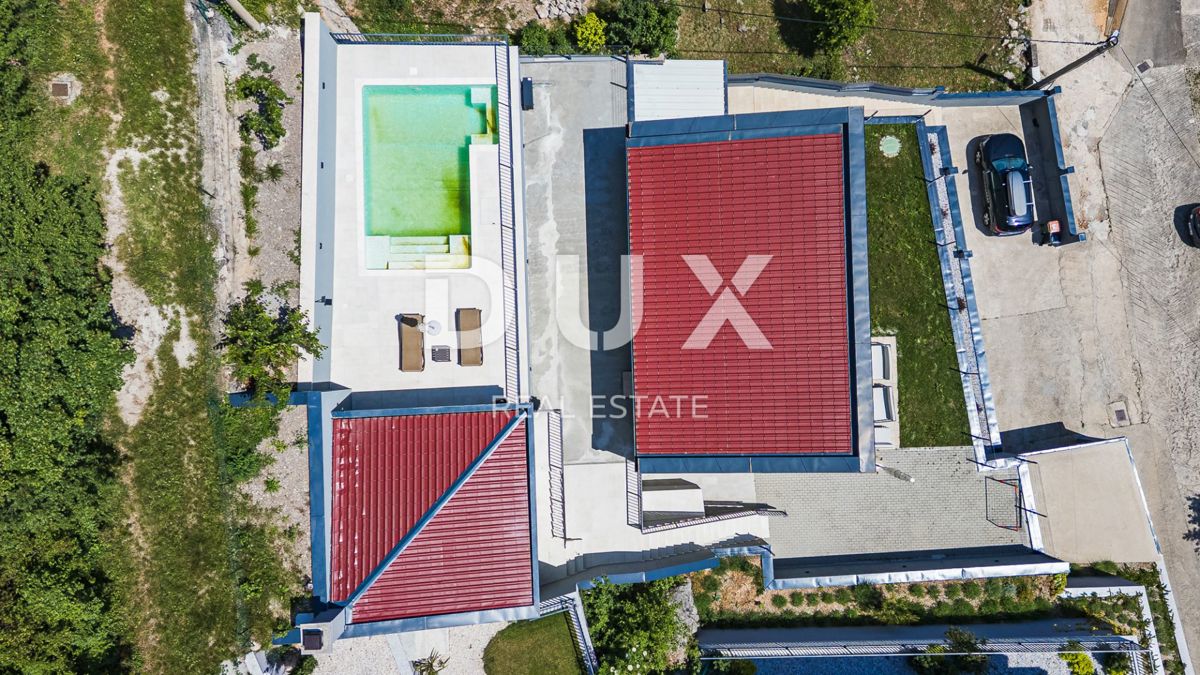 OPATIJA, BREGI - samostojna hiša 180m2 s panoramskim pogledom na morje + vrt 600m2