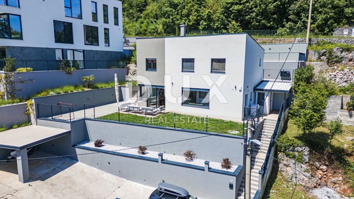 OPATIJA, BREGI - samostojna hiša 180m2 s panoramskim pogledom na morje + vrt 600m2