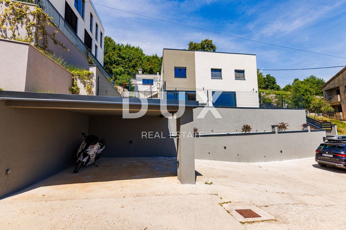 OPATIJA, BREGI - samostojna hiša 180m2 s panoramskim pogledom na morje + vrt 600m2